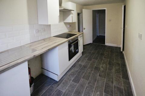 2 bedroom apartment to rent, High Street, Crook DL15