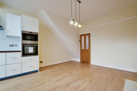 2 bedroom terraced house for sale, Dorset Avenue, Greater Manchester M14