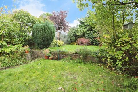 undefined, Meadowbank, Hyde SK14