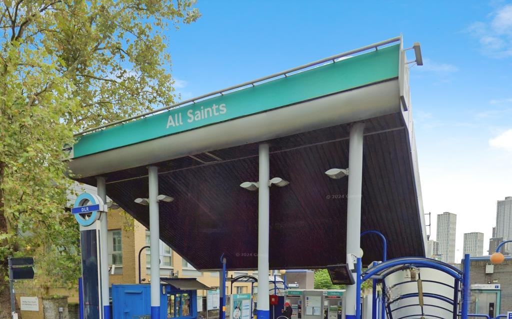 Local Dlr Station