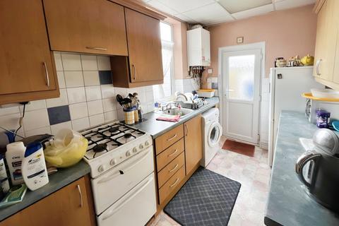 3 bedroom end of terrace house for sale, Billinge Road, Greater Manchester WN3