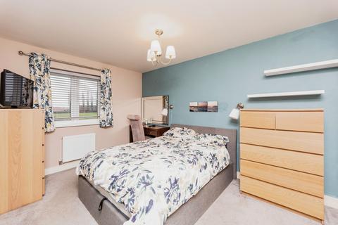 4 bedroom detached house for sale, Heather Court, West Yorkshire WF8