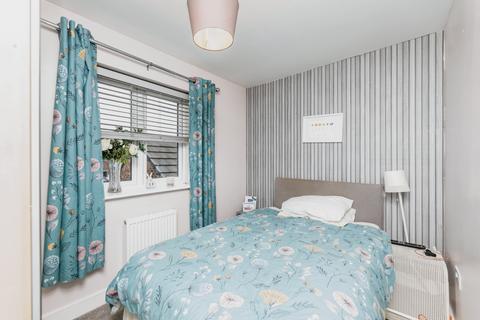 4 bedroom detached house for sale, Heather Court, West Yorkshire WF8