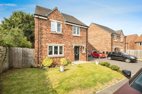 4 bedroom detached house for sale, Heather Court, West Yorkshire WF8