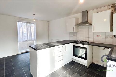 3 bedroom semi-detached house to rent, Courtland Grove, London SE28