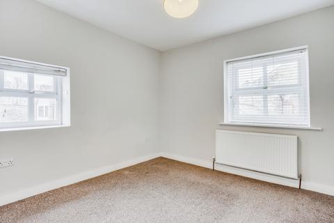 2 bedroom end of terrace house for sale, Church Lane, Leeds LS26