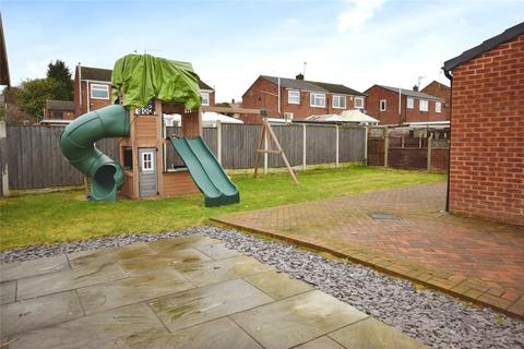 3 bedroom semi-detached house for sale, Kenilworth Avenue, Nottinghamshire NG17