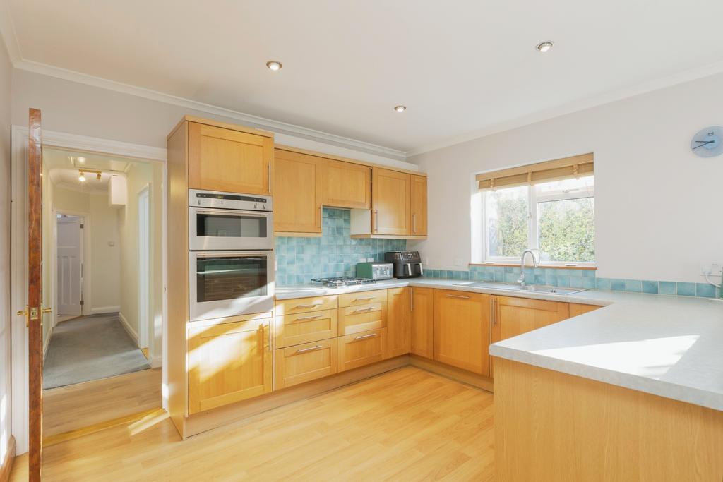 Kitchen Rea