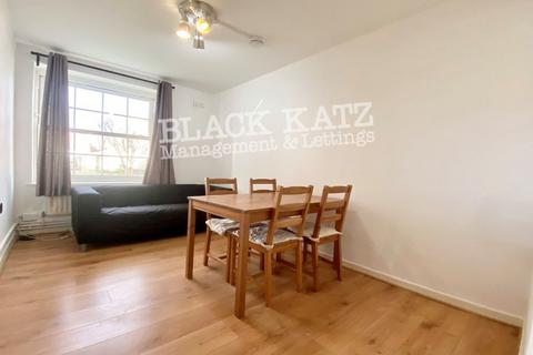 4 bedroom apartment to rent, SE15