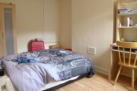 undefined, Nottingham NG7