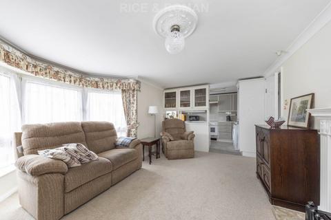 2 bedroom retirement property for sale, Ashley Avenue, Epsom KT18