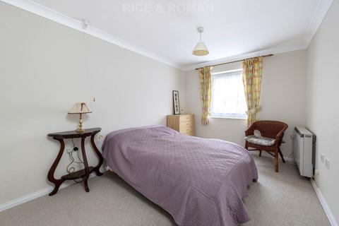 2 bedroom retirement property for sale, Ashley Avenue, Epsom KT18
