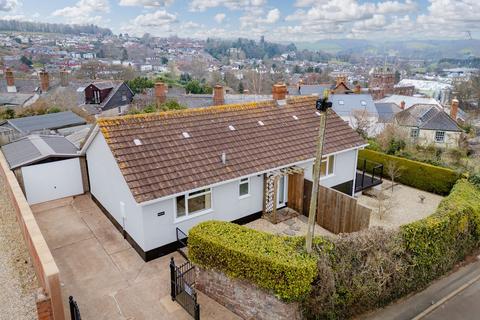 2 bedroom detached bungalow for sale, Barnfield, Crediton, EX17