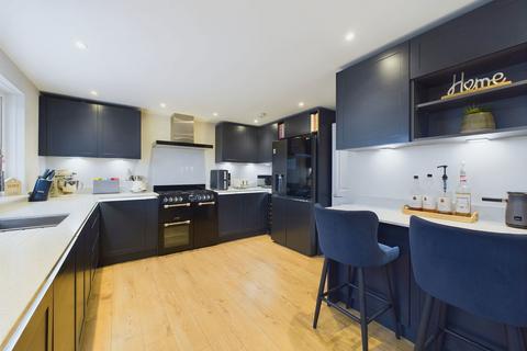 32 Kellow Road, St Dennis, St Austell, PL26 8AW