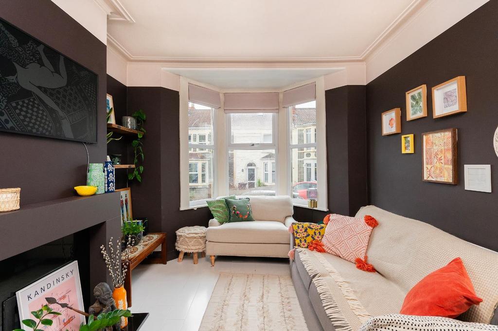 1 H5 RSA - Living Room C.jpg