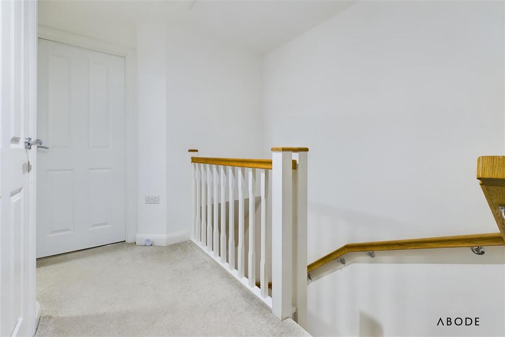 CAM03473 G0-PR0249-STILL009.jpg