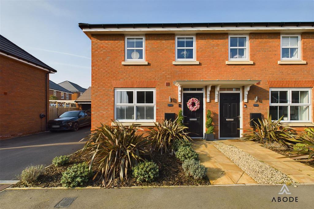 CAM03473 G0-PR0252-STILL002.jpg