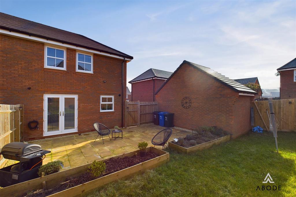 CAM03473 G0-PR0252-STILL008.jpg