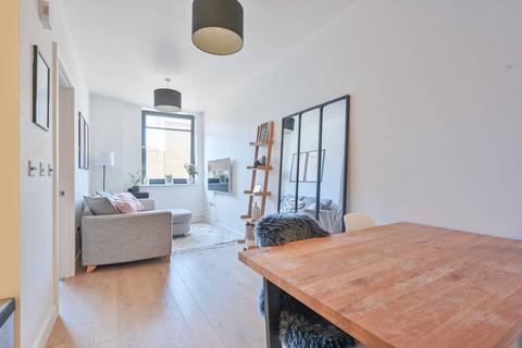 1 bedroom flat for sale, Aldenham Road, Bushey, WD23