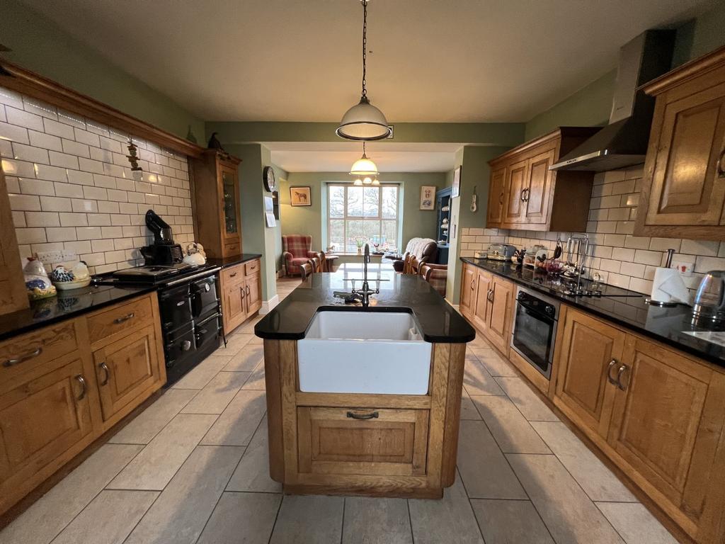 Farmhouse style Kitchen/Dining Room