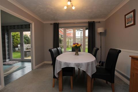 225 Beresford Road, Ely, CB6 3WW