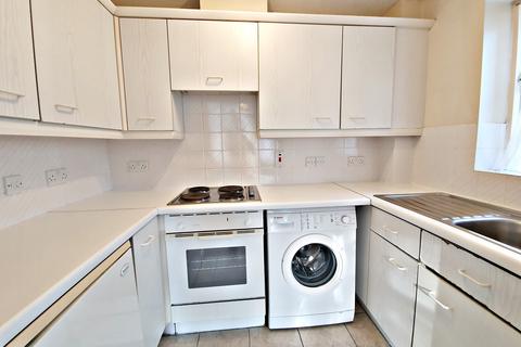 1 bedroom flat to rent, Alexandra Park, Queen Alexandra Road, High Wycombe, HP11