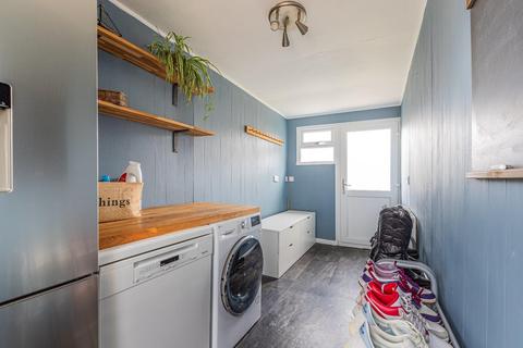 12 Fishguard Road, Llanishen, Cardiff, CF14 5PP