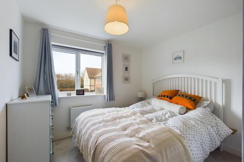 22 Cortland Drive, Bramley, Tadley, RG26 5WL