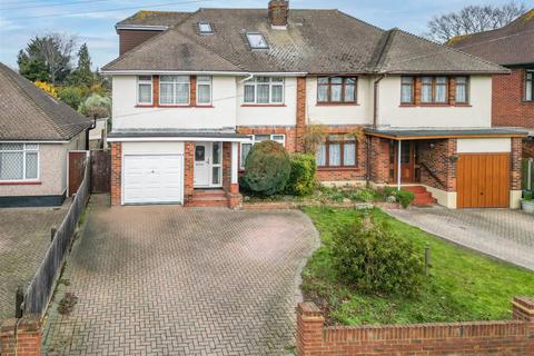 4 bedroom semi-detached house for sale, PRITTLEWELL CHASE, Westcliff-On-Sea