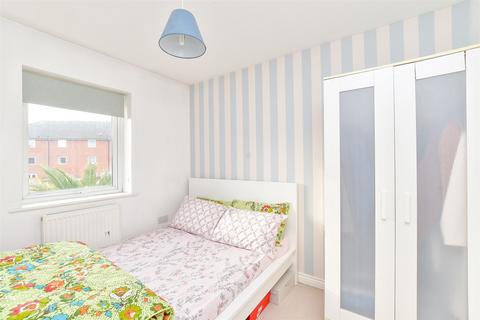 2 bedroom maisonette for sale, Old College Walk, Portsmouth, Hampshire