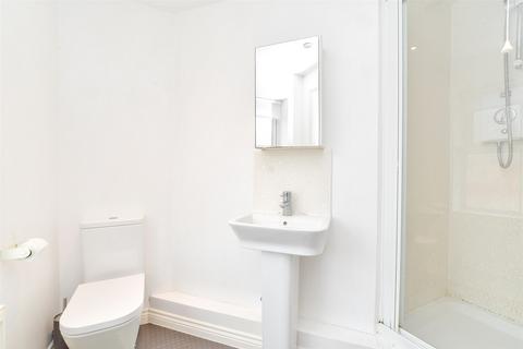 2 bedroom maisonette for sale, Old College Walk, Portsmouth, Hampshire