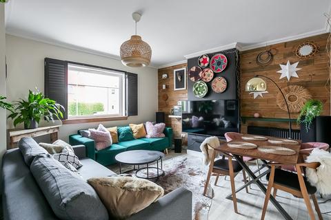 53 Castlelaw Crescent, Bilston, Roslin, EH25 9SR