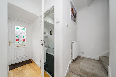 78 Whitefields Road, Cheshunt, Waltham Cross, EN8 0EL