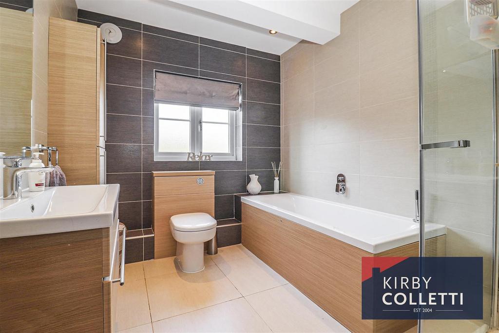 Family bath/shower room