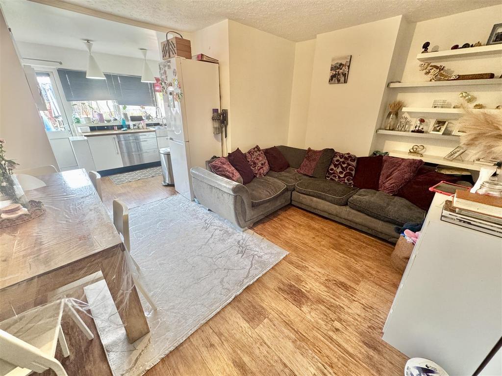 Dining / family room