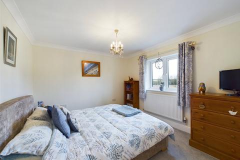 87 Beechwood Drive, Camelford, PL32 9NB