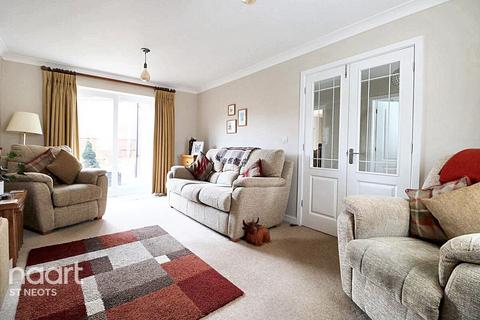 4 bedroom detached house for sale, Whiston Way, St Neots