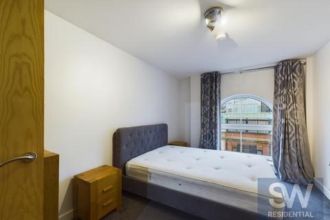 2 bedroom apartment for sale, City Central,  Wellington Street, Leeds