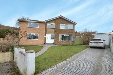 4 bedroom detached house for sale, Hartsbourne Crescent, New Marske