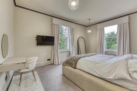 Rosegarth House, 52 Clifton Road, Wolverhampton, WV6 9AP