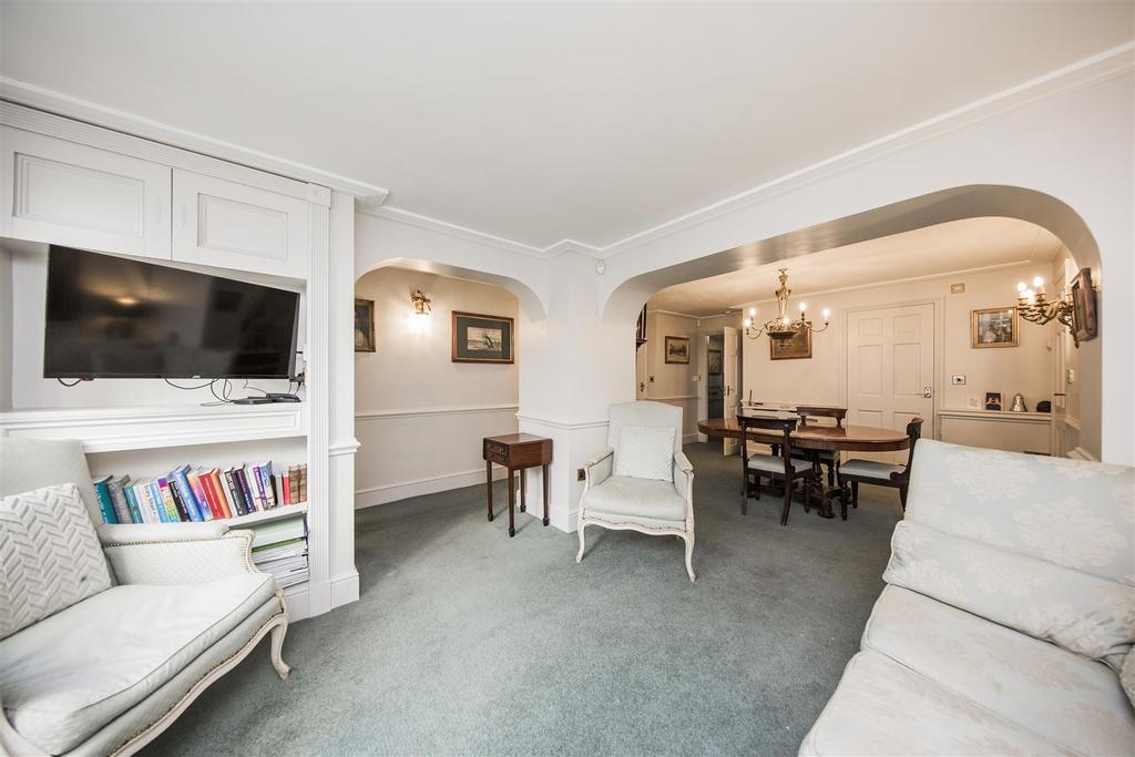 Sitting Dining Room