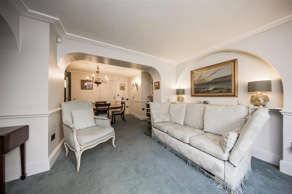 Sitting Dining Room