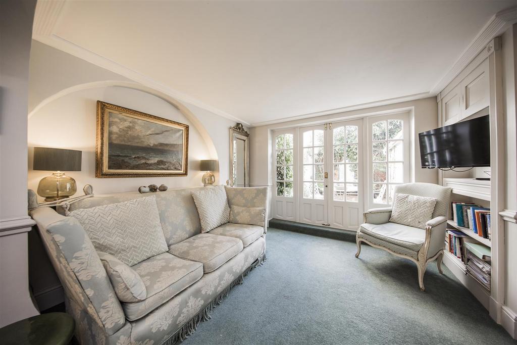 Sitting Dining Room
