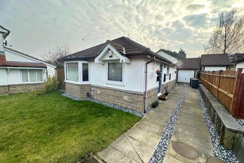 3 bedroom detached bungalow for sale, Terrington Crest, Clayton, Bradford