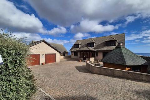 undefined, Macduff AB44