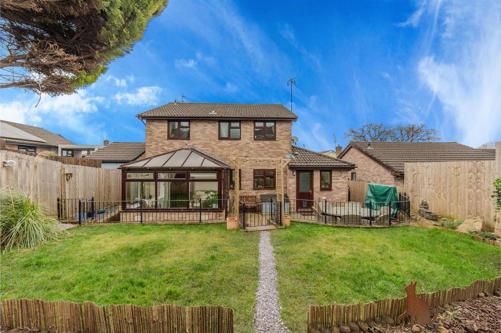 106 Ashleigh Court 4.jpg