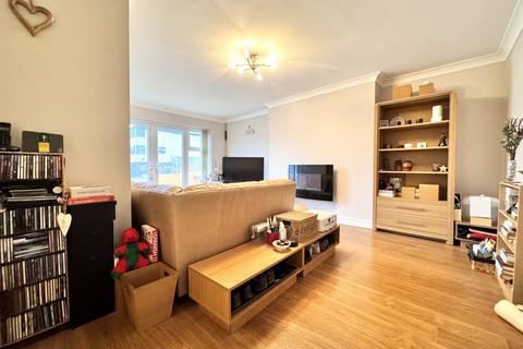 63 Glan Road, Aberdare, CF44 8BW