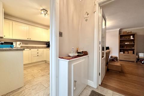 63 Glan Road, Aberdare, CF44 8BW
