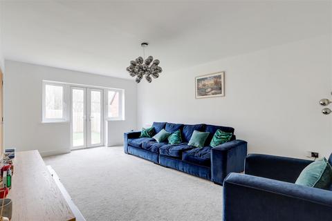 21 Blackbird Crescent, Edwalton, Nottingham, NG12 4JN