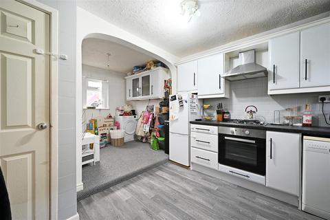 43 Becket Walk, Sheffield, S8 7HG